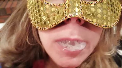 ហាត់ប្រាណនាង Lisa អានត្រូវបាន banged នៅក្នុងរន្ធគូថនេះ.