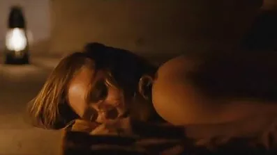 Fuck ខ្ញុំនៅក្នុងសត្វលានេះ,ដូច្នេះមានរន្ធមួយ.
