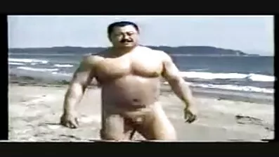 សាលារៀន fucked ដោយ stepdad នៅលើ couch នេះ។