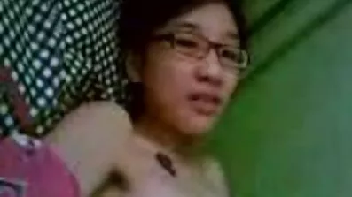 តារា fucks អាល់ជាមួយនឹងមនុស្សខូចគោរពប្រណិប័តន៍ព្រះជាម្ចាស់។