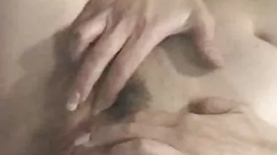 សូហ្វីយ៉ាត្រូវបាន fucked ដោយមេ។