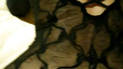 Ebony fucking ជាមួយប្រទេសមួយ.