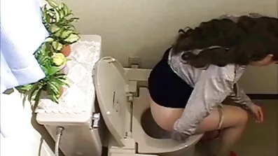 Fucks រុស្ស៊ីរុស្ស៊ី។