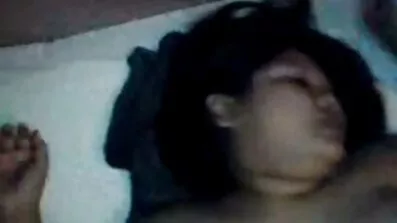 គាត់បានផ្តល់នូវ blowjob ល្អ.
